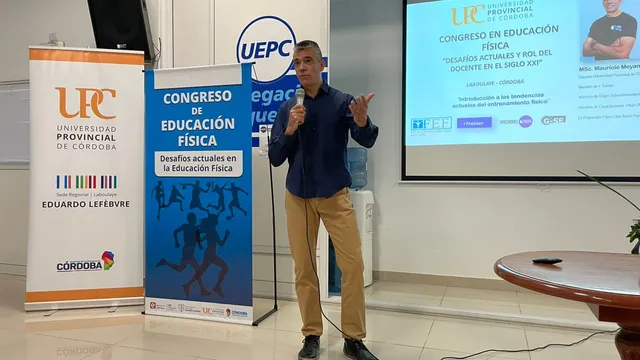 Charla en el Congreso de Educación Física (UPC)